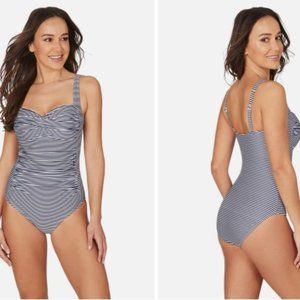 NWT Nip Tuck Joanne One piece tummy control Swimsuit Multifit Cup Navy Striped